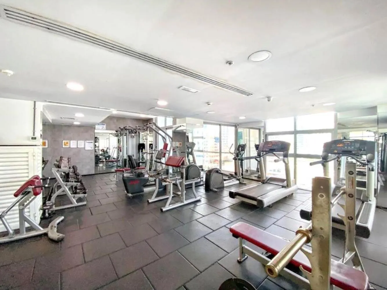 Luxury One Bedroom Apartment In Dubai Marina United Arab Emirates