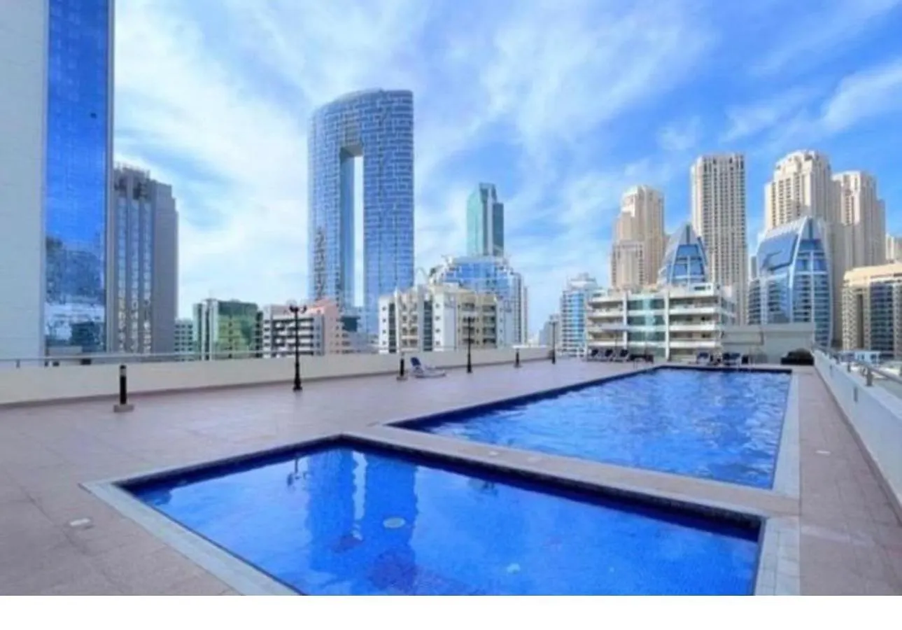 Luxury One Bedroom Apartment In Dubai Marina
